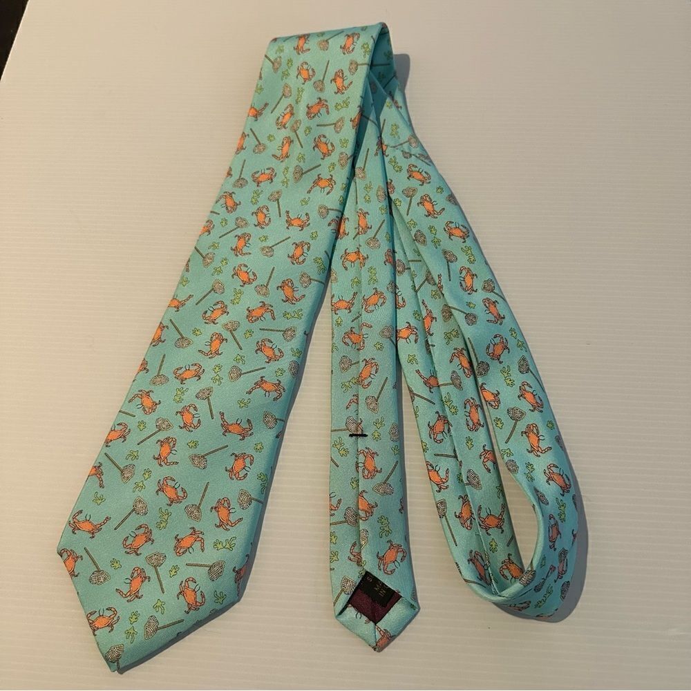 Peter Blair Light Blue Crab Fishing Motif 100% Silk Necktie Made In USA VTG
